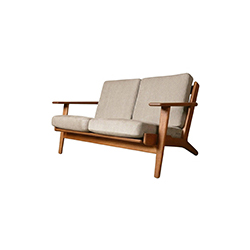 GE290双座椅 汉斯·魏格纳 Hans Jogensen Wegner 汉斯·魏格纳